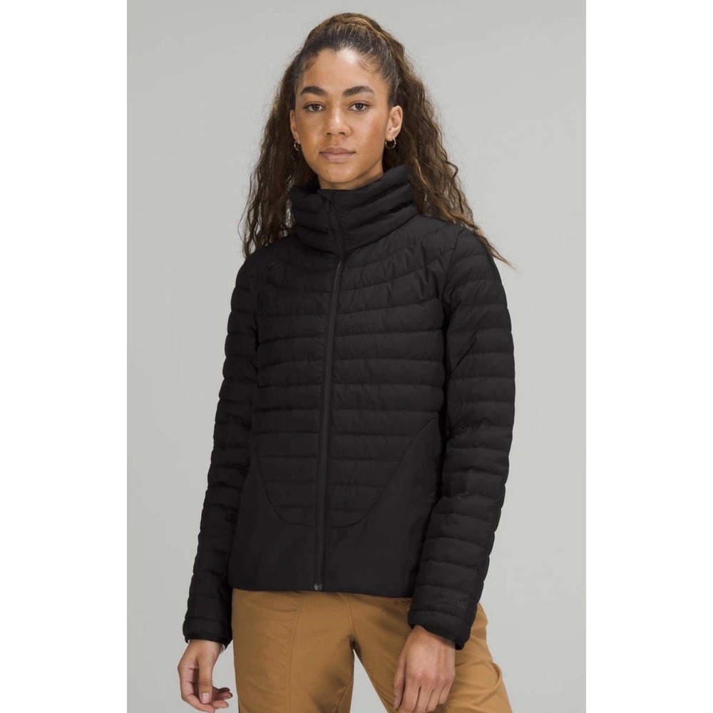 Lululemon Womens Size 4 Lightweight Relaxed Fit Jacket Black 700 Fill Goose Down